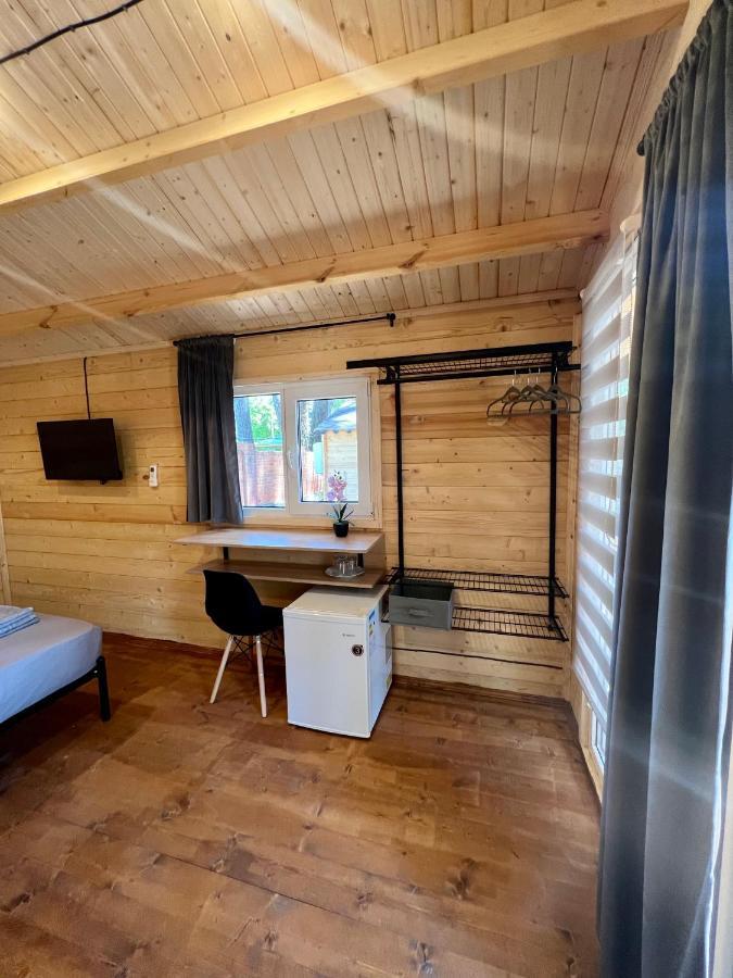 Mini-hotel FOREST CLUB Pizunda Esterno foto