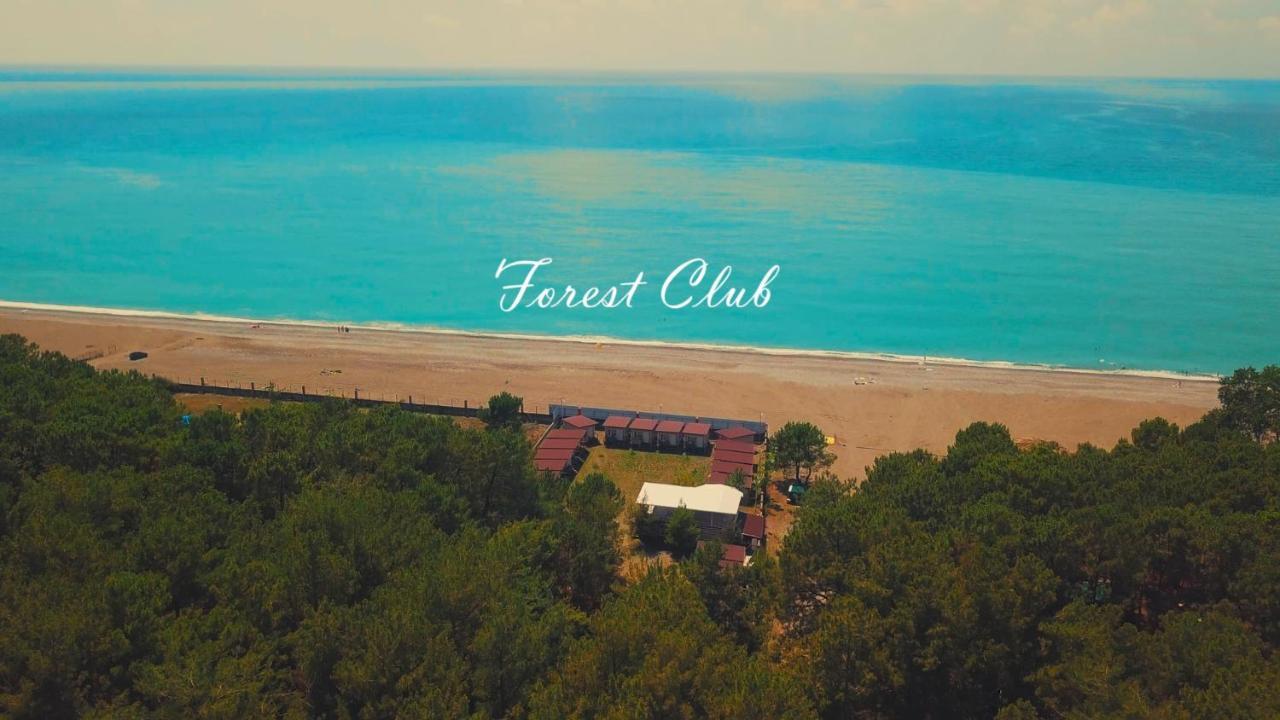 Mini-hotel FOREST CLUB Pizunda Esterno foto